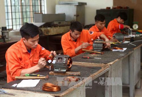 Đẩy mạnh kiểm định chất lượng giáo dục đại học 